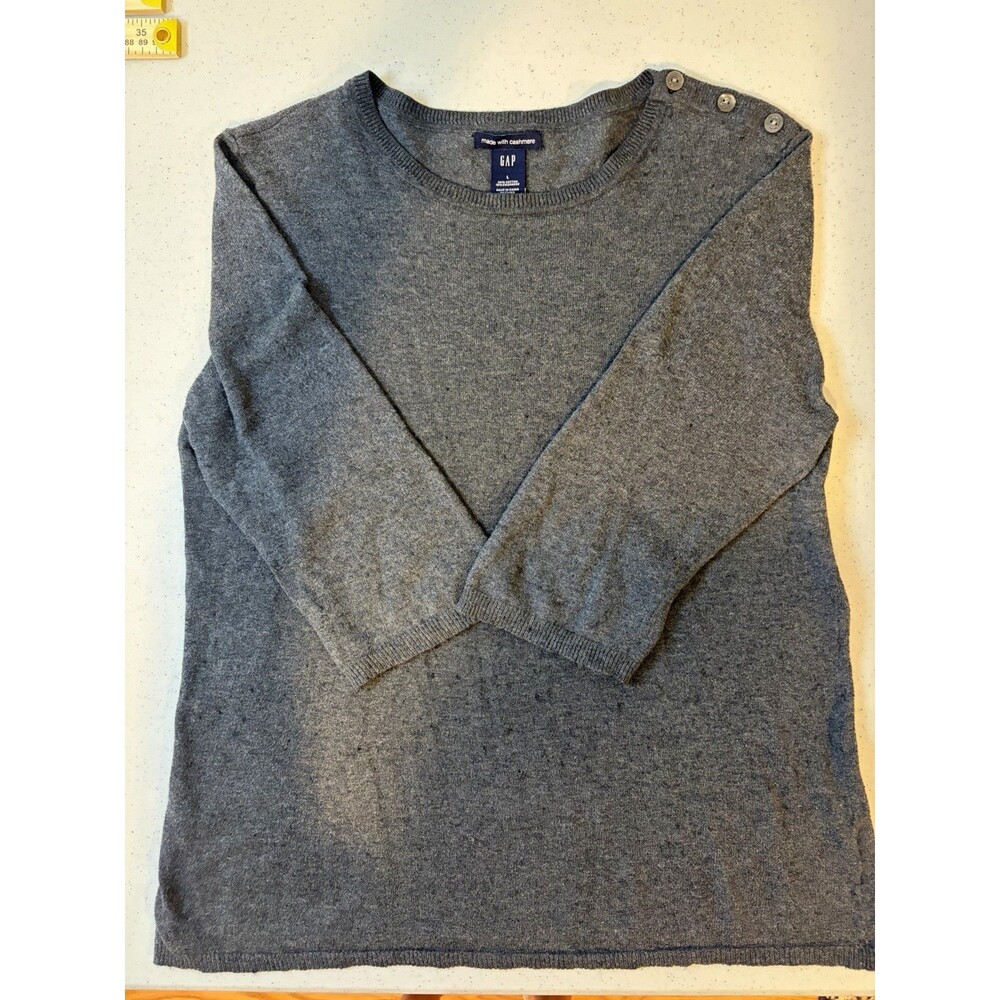GAP Cotton Cashmere Blend Gray Crew Neck 3/4 Sleeve Button Shoulder Sweater L